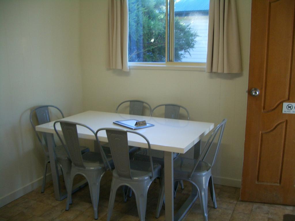 Rainbow Pines Tourist Caravan Park Adaminaby Ngoại thất bức ảnh