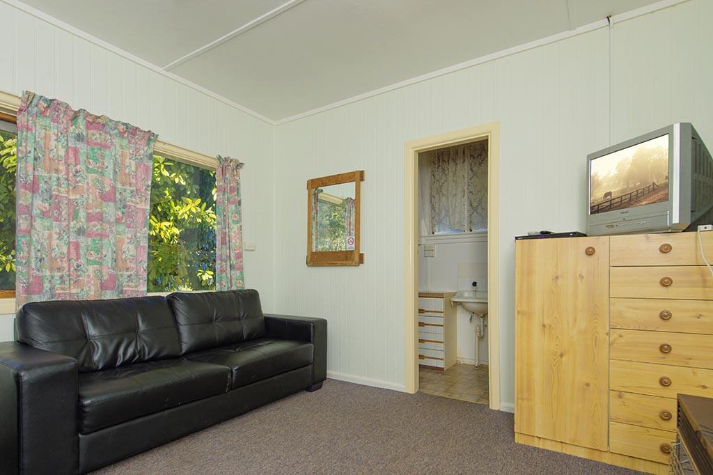 Rainbow Pines Tourist Caravan Park Adaminaby Ngoại thất bức ảnh